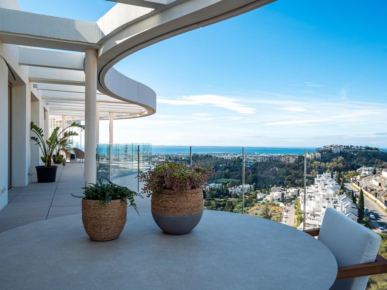 Apartment for Sale in Marbella, Malaga 2