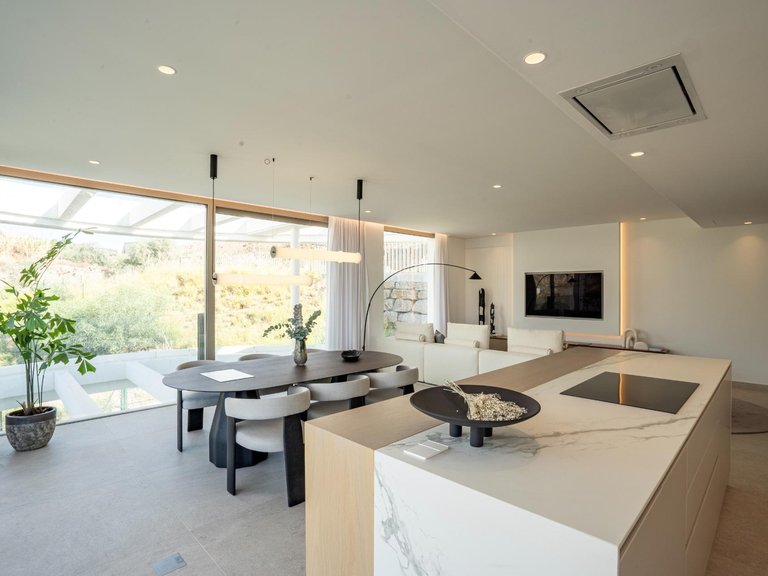 Apartment for Sale in Marbella, Malaga 7