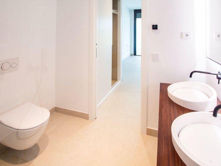 Apartment for Sale in Marbella, Malaga 25