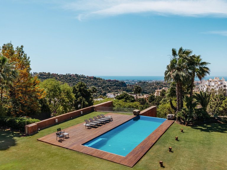 Villa for Sale in Benahavis, Malaga 15