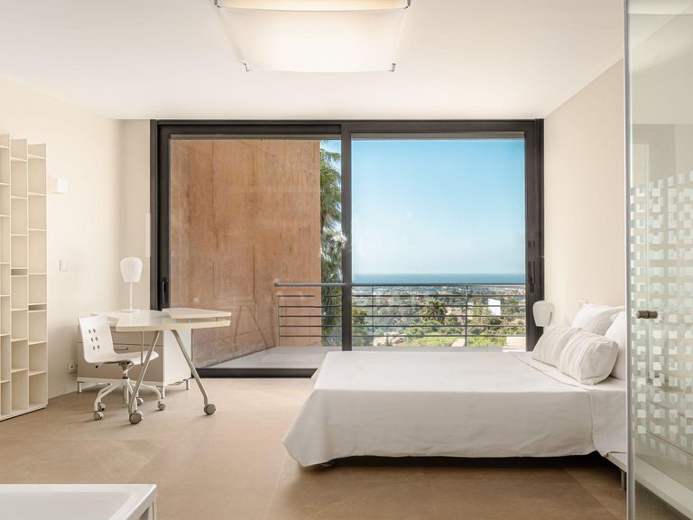 Villa for Sale in Benahavis, Malaga 21