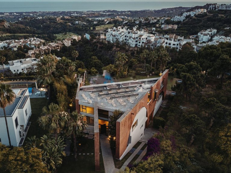 Villa for Sale in Benahavis, Malaga 22