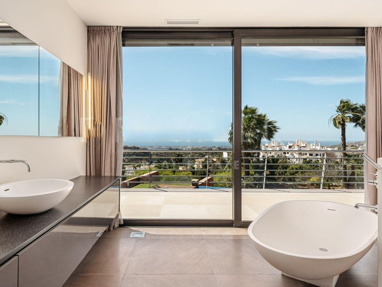 Villa for Sale in Benahavis, Malaga 25