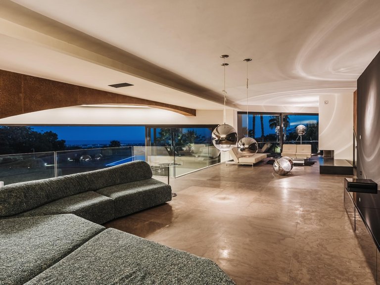 Villa for Sale in Benahavis, Malaga 3