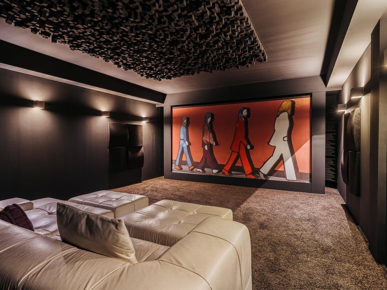 Villa for Sale in Benahavis, Malaga 8