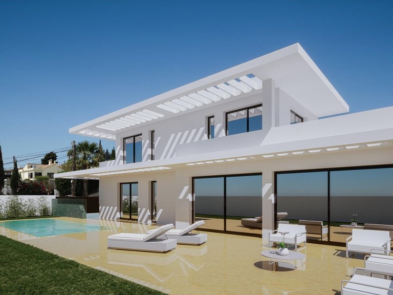 Villa for Sale in Estepona, Malaga 2