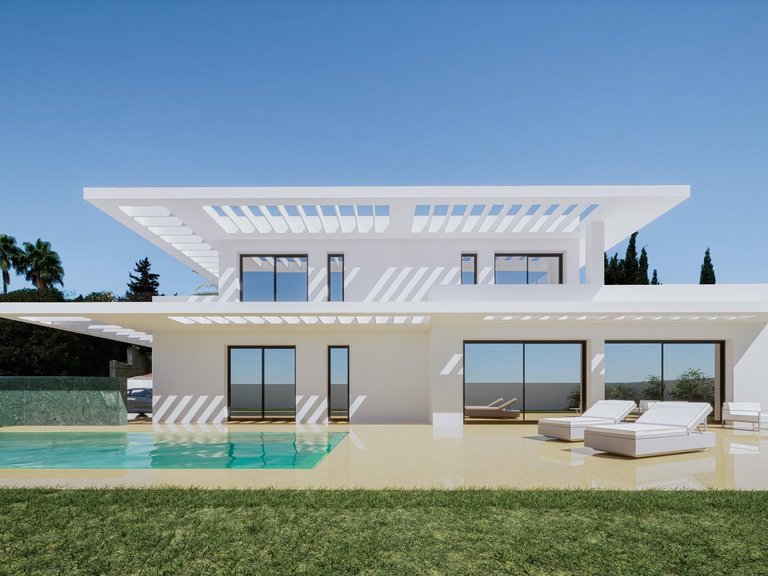 Villa for Sale in Estepona, Malaga 3