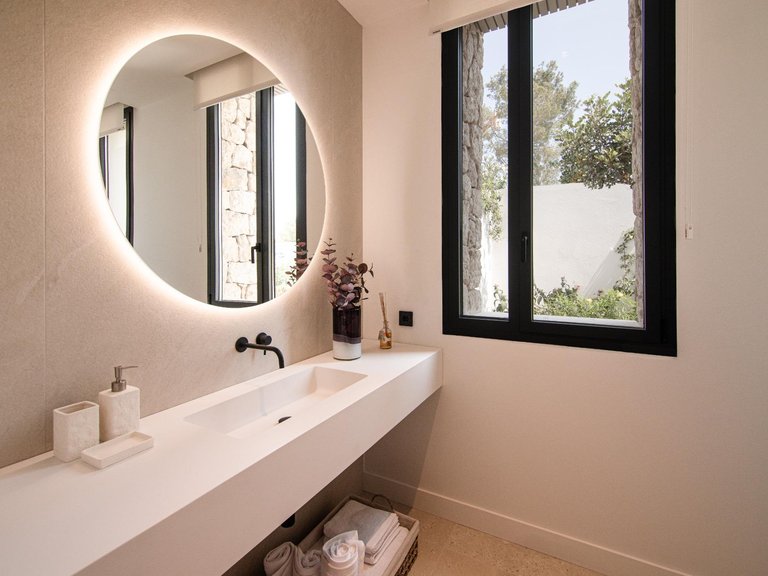 Villa for Sale in Santa Eulalia Del Rio, Balearic Islands 43