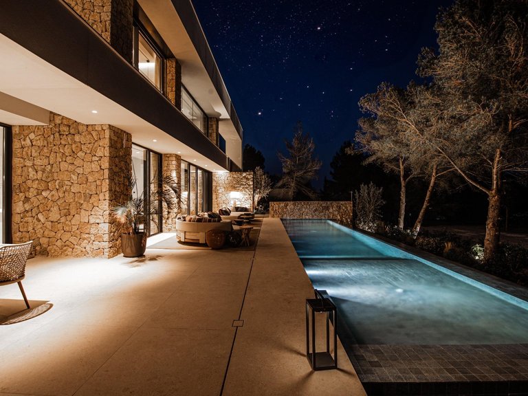 Villa for Sale in Santa Eulalia Del Rio, Balearic Islands 6