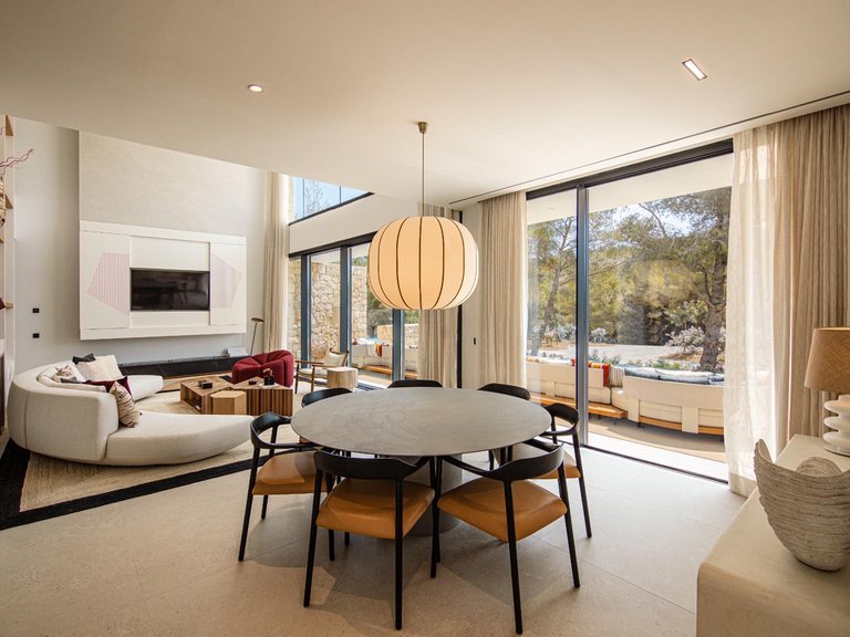 Villa for Sale in Santa Eulalia Del Rio, Balearic Islands 10