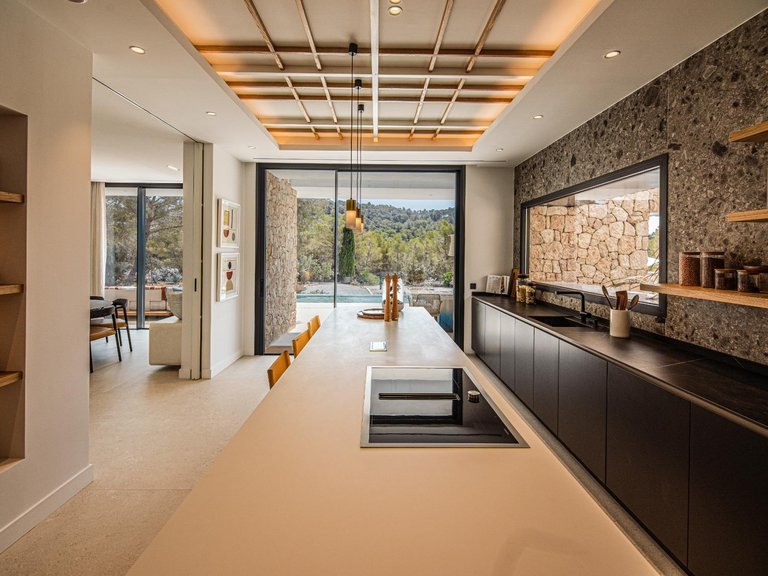 Villa for Sale in Santa Eulalia Del Rio, Balearic Islands 13