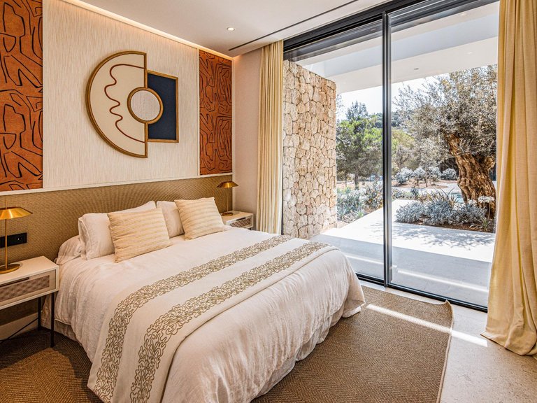 Villa for Sale in Santa Eulalia Del Rio, Balearic Islands 27