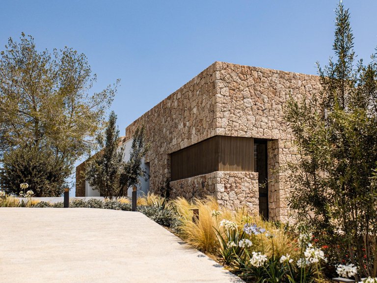 Villa for Sale in Santa Eulalia Del Rio, Balearic Islands 5