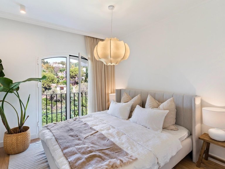 Town House for Sale in Benahavis, Malaga 22