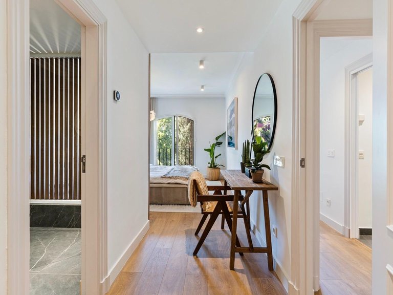 Town House for Sale in Benahavis, Malaga 25