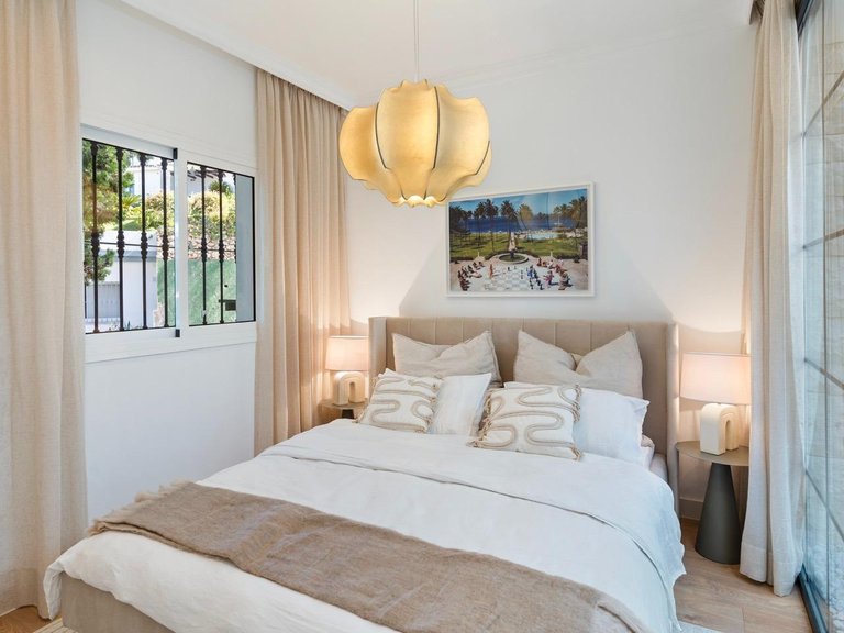 Town House for Sale in Benahavis, Malaga 27