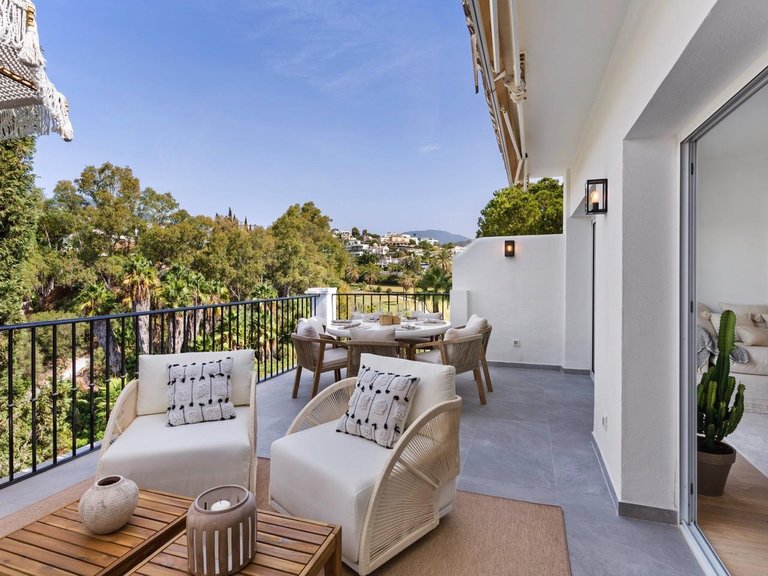 Town House for Sale in Benahavis, Malaga 3