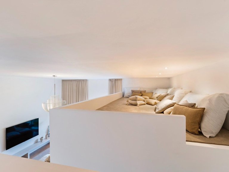 Town House for Sale in Benahavis, Malaga 38