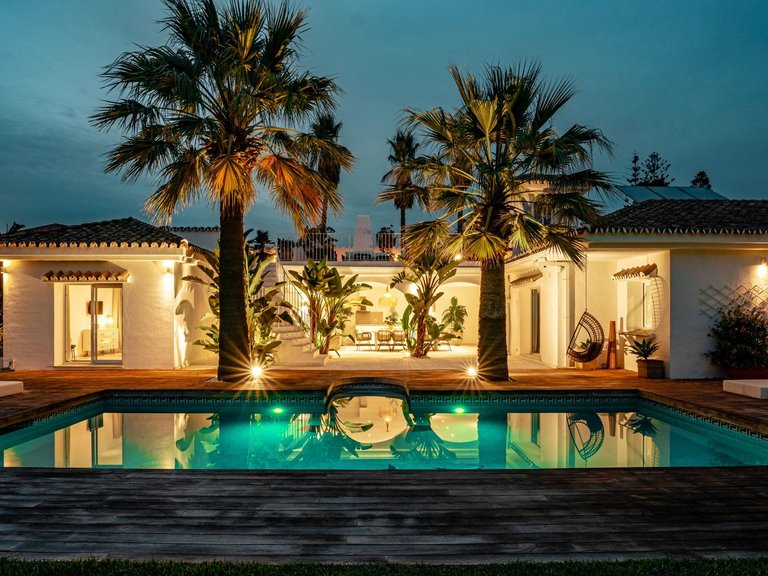 Villa for Sale in Marbella, Malaga 1