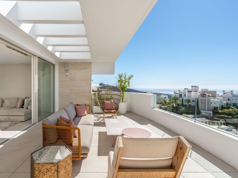 Apartment for Sale in Ojen, Malaga 2