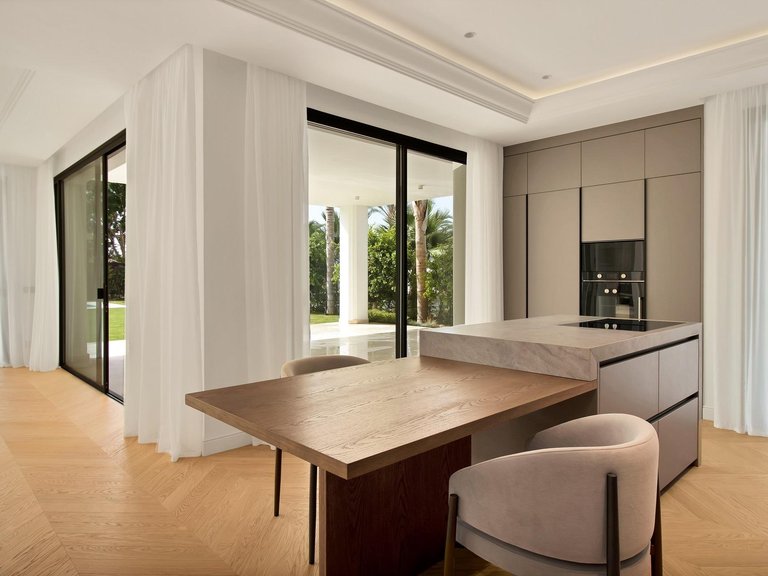 Apartment for Sale in Marbella, Malaga 10