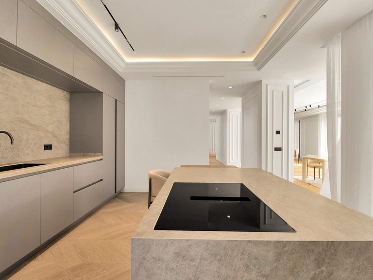 Apartment for Sale in Marbella, Malaga 11