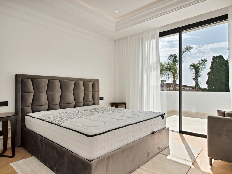 Apartment for Sale in Marbella, Malaga 26