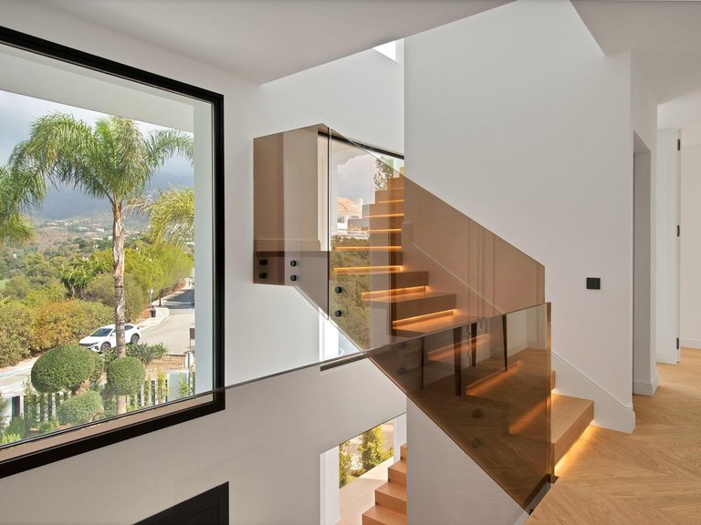 Apartment for Sale in Marbella, Malaga 27