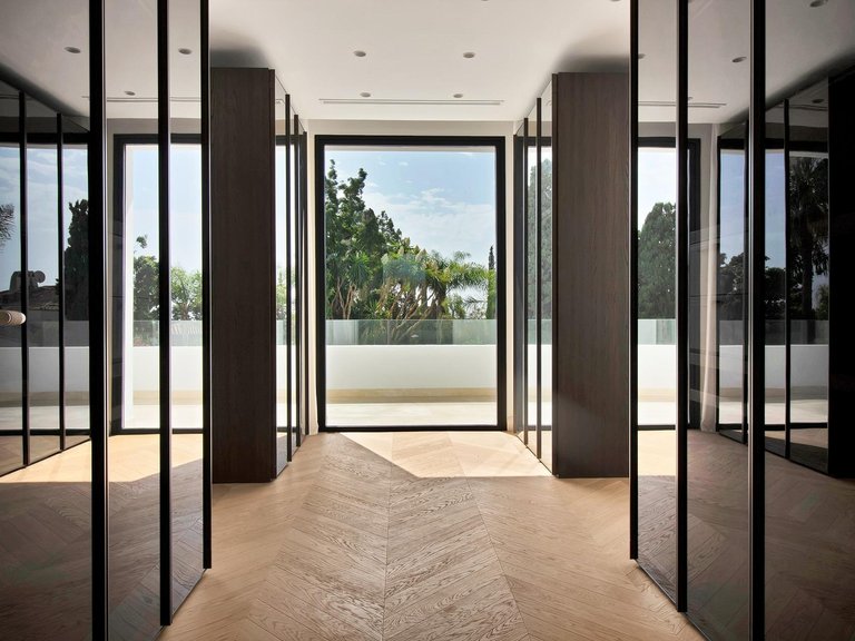 Apartment for Sale in Marbella, Malaga 31