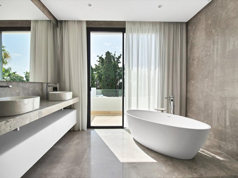 Apartment for Sale in Marbella, Malaga 34