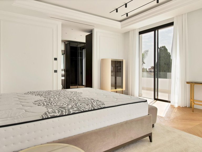 Apartment for Sale in Marbella, Malaga 41