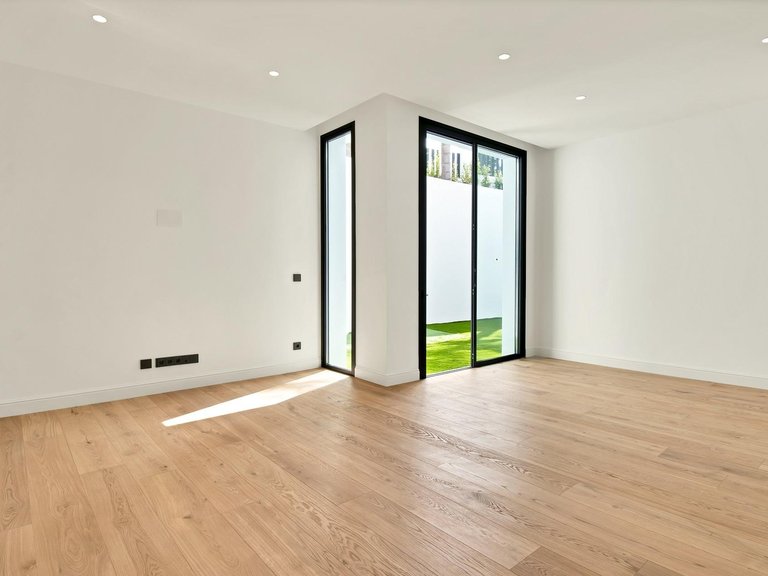 Apartment for Sale in Marbella, Malaga 51
