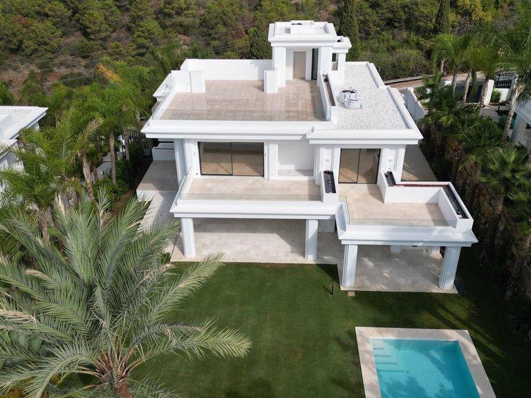 Apartment for Sale in Marbella, Malaga 7