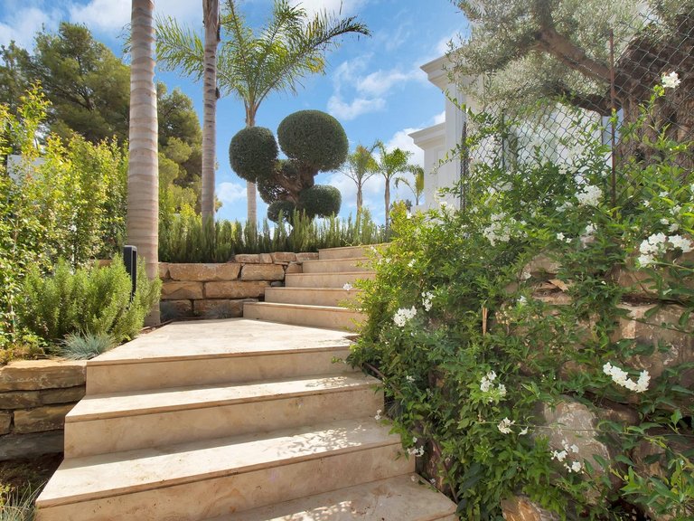 Apartment for Sale in Marbella, Malaga 56