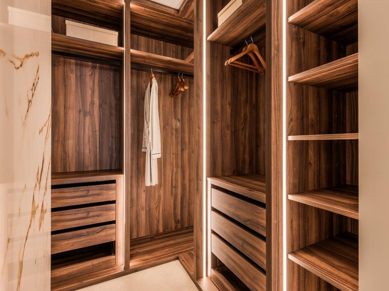 Apartment for Sale in Marbella, Malaga 25