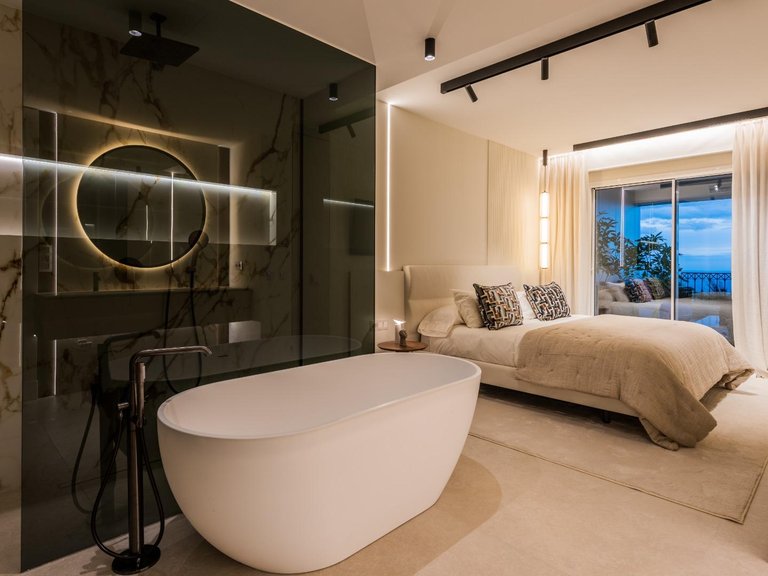 Apartment for Sale in Marbella, Malaga 30