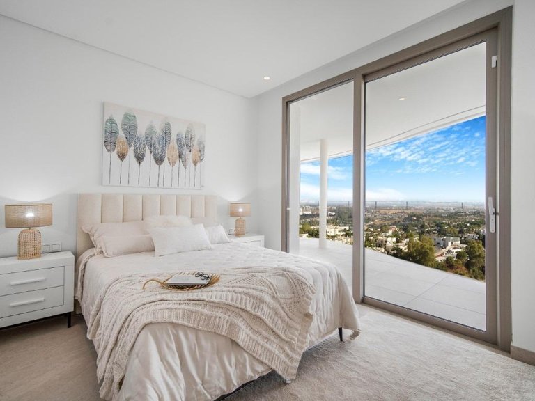 Apartment for Sale in Benahavis, Malaga 10