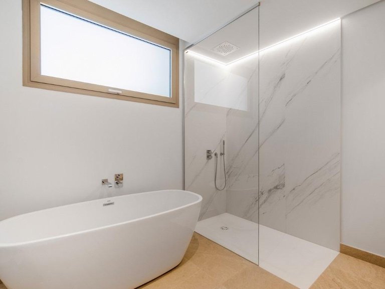 Apartment for Sale in Benahavis, Malaga 12