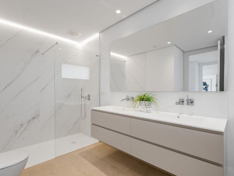 Apartment for Sale in Benahavis, Malaga 16