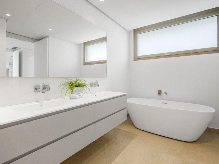 Apartment for Sale in Benahavis, Malaga 17