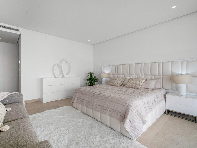 Apartment for Sale in Benahavis, Malaga 22