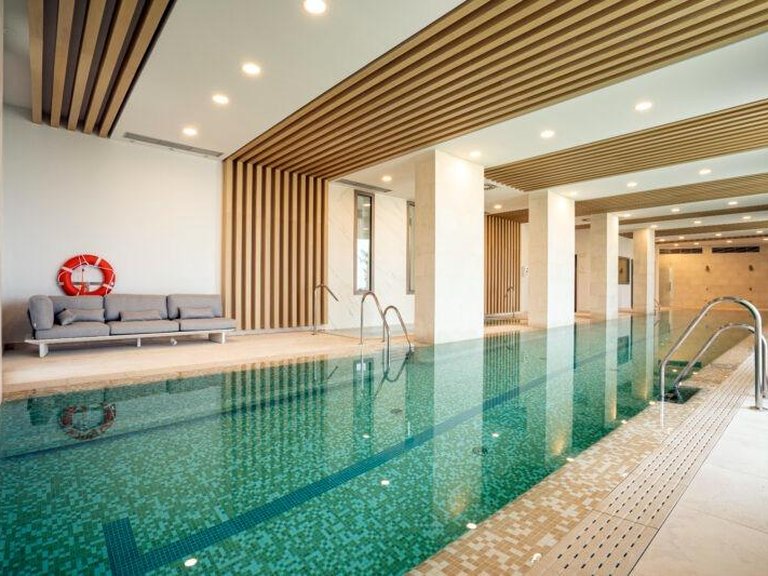 Apartment for Sale in Benahavis, Malaga 25