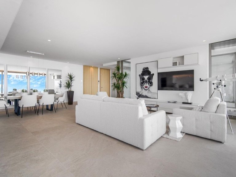 Apartment for Sale in Benahavis, Malaga 5