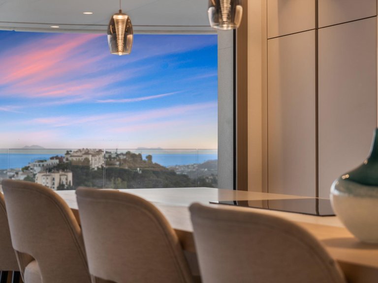 Apartment for Sale in Benahavis, Malaga 54