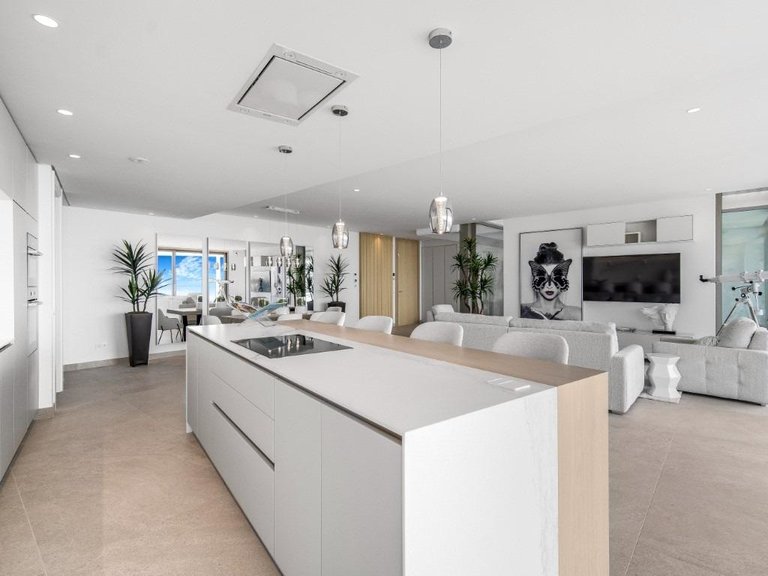 Apartment for Sale in Benahavis, Malaga 7