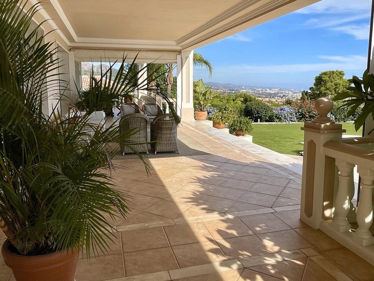 Villa for Sale in Marbella, Malaga 14