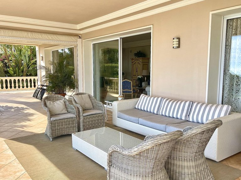 Villa for Sale in Marbella, Malaga 16