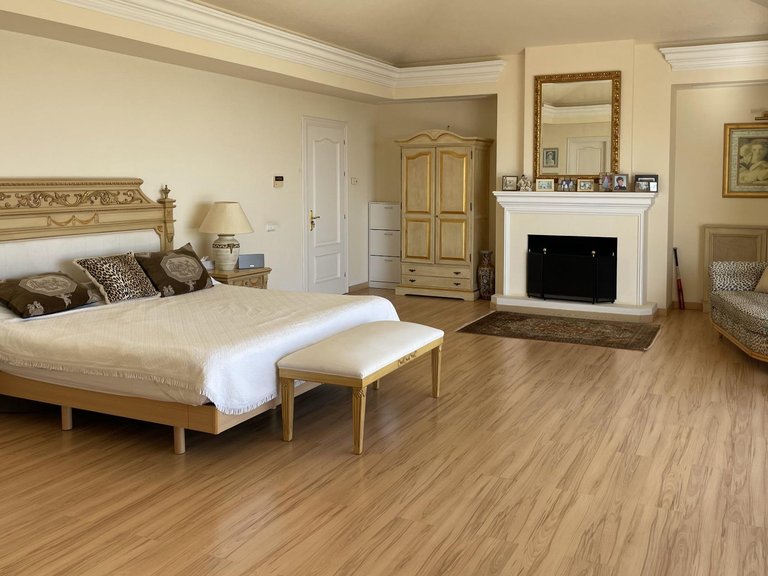 Villa for Sale in Marbella, Malaga 23