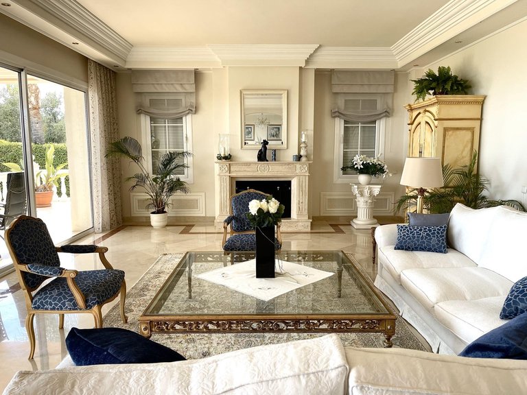 Villa for Sale in Marbella, Malaga 4