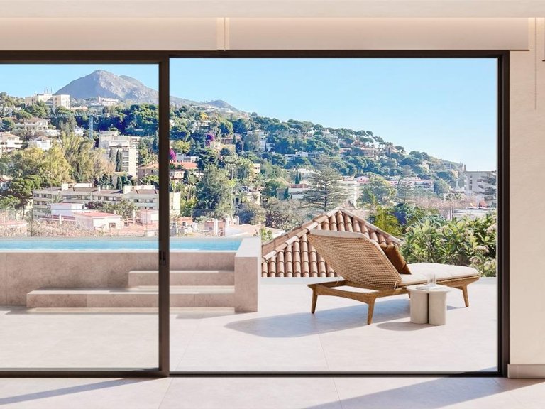 Town House for Sale in Málaga, Malaga 1
